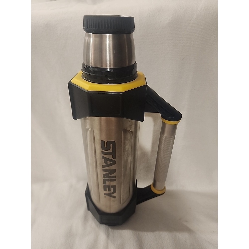 Stanley Aladdin THE BOLT Stainless Steel Thermos with Handle Cup 1.1 Q / 1 Liter